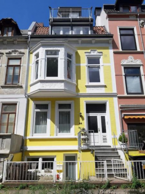 Gemütliche Wohnung mit geteiltem Essbereich am Rande des Bremer Viertel